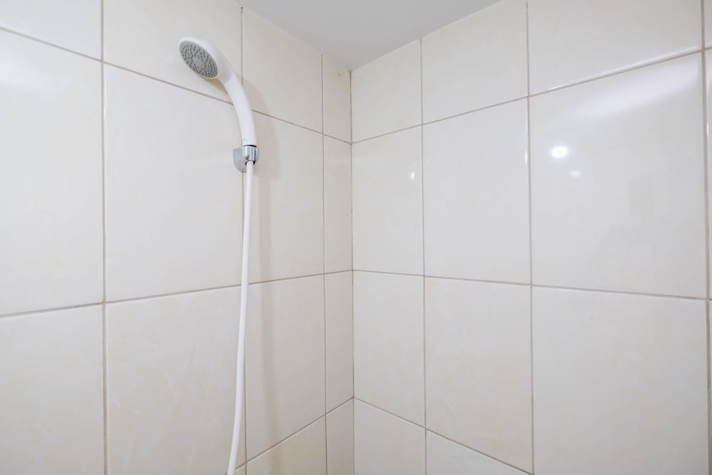 comfortable springlake summarecon studio apartment near mall
