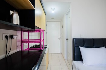 comfortable springlake summarecon studio apartment near mall
