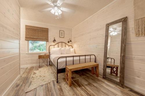 mount mitchell eco retreat