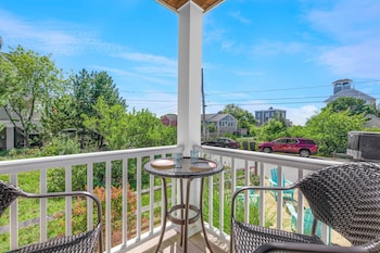 Plovers Nest,,3 star