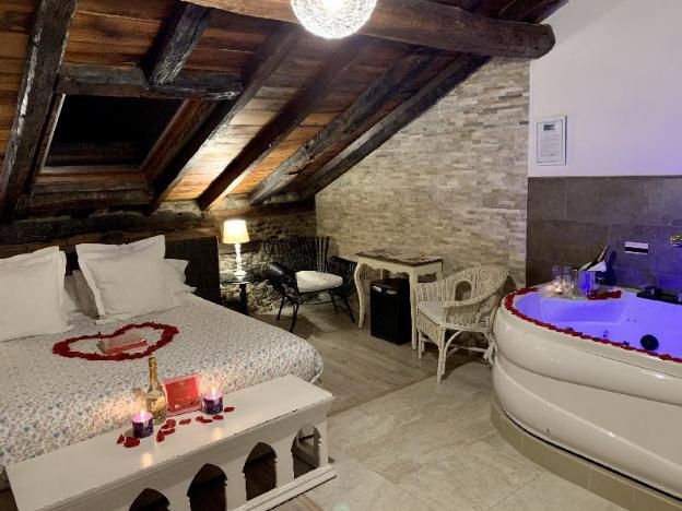 akla hotel palacio torre de ruesga