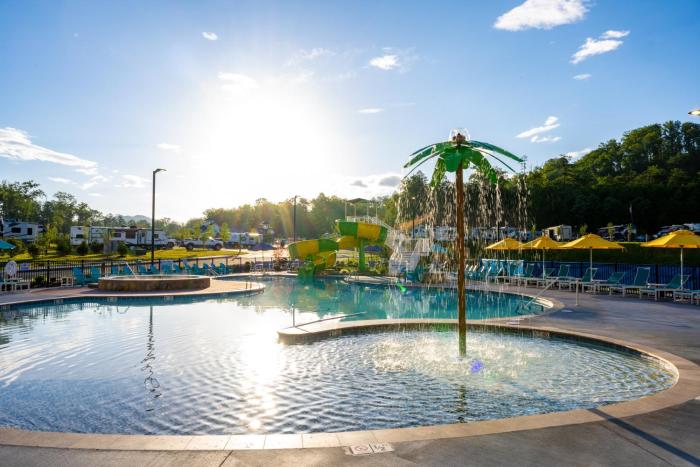 the lodge at camp margaritaville