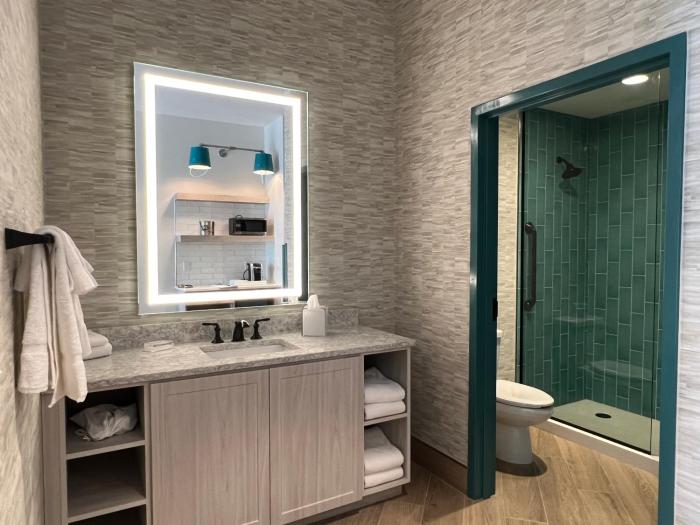 the lodge at camp margaritaville