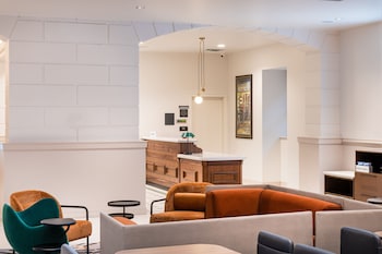 springhill suites by marriott baltimore downtown convention center area