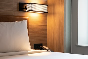 springhill suites by marriott baltimore downtown convention center area