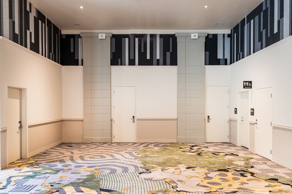 springhill suites by marriott baltimore downtown convention center area