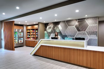 Springhill Suites By Marriott Cottonwood,,2.5 star