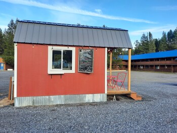 willamette pass inn and chalets