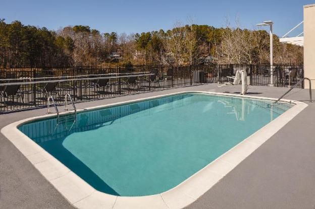 fairfield inn and suites seneca clemson univ area