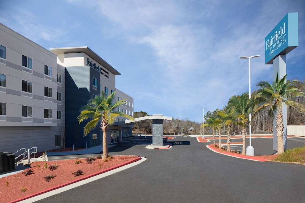 fairfield inn and suites seneca clemson univ area