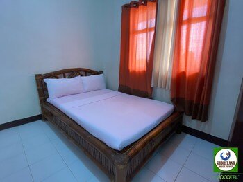 shoreland beach resort by cocotel