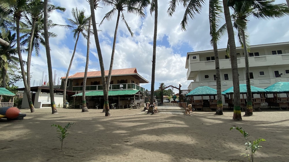 shoreland beach resort by cocotel