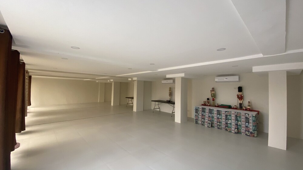 shoreland beach resort by cocotel