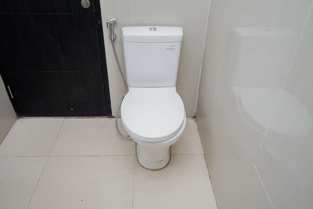 simply strategic and comfy studio paramount skyline apartment