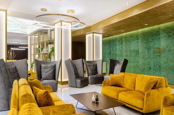 emerald downtown suites