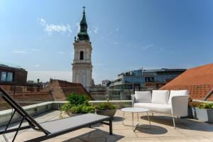 emerald downtown suites