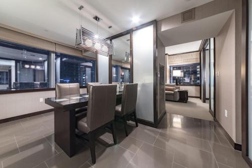 stripviewsuites at vdara