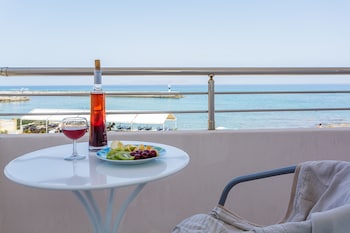 sole mare seaside apts