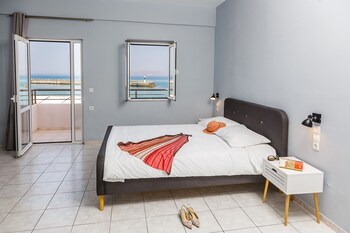sole mare seaside apts