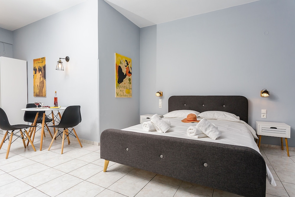 sole mare seaside apts