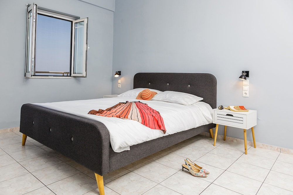 sole mare seaside apts