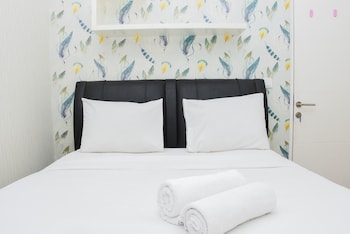 comfort and homey 2br at springlake apartment bekasi