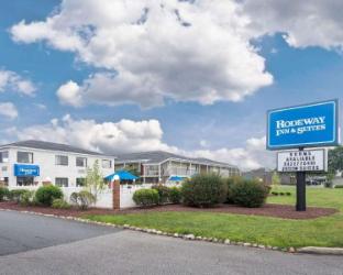 rodeway inn and suites