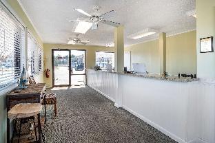 rodeway inn and suites