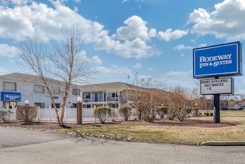 rodeway inn and suites