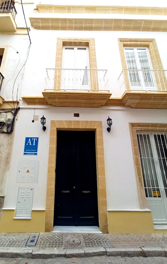 eva recommends higueras jerez