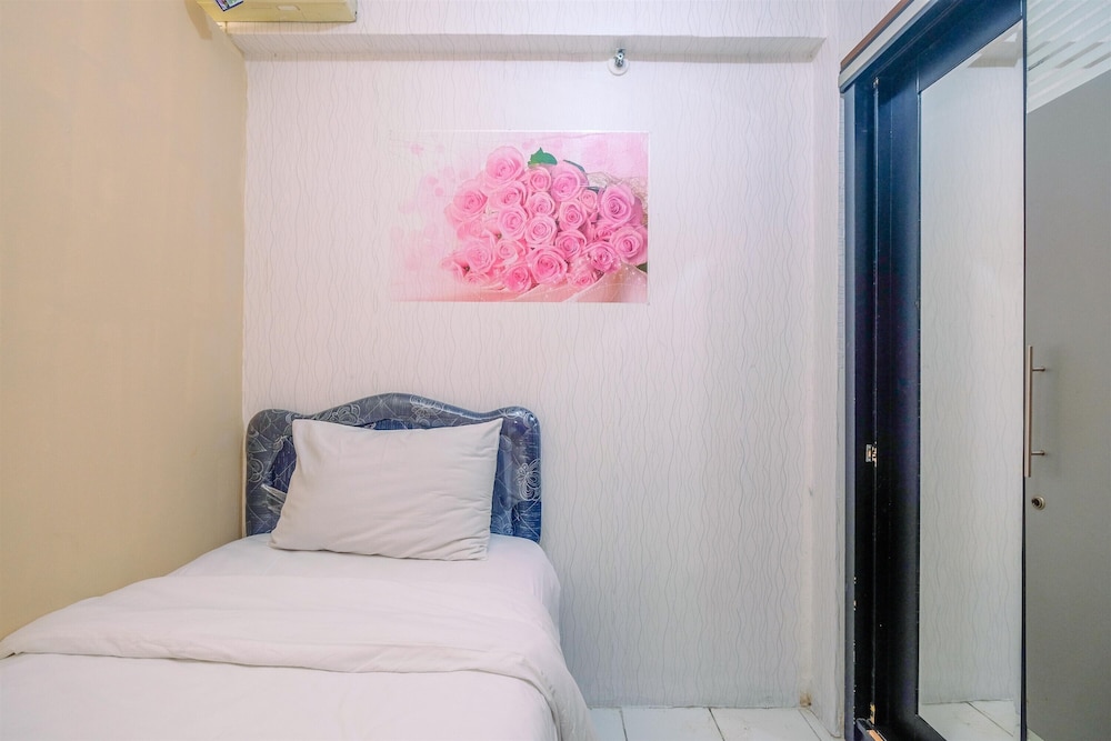 homey and compact 2br cibubur village apartment