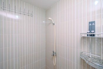 comfortable and tidy studio at cinere resort apartment