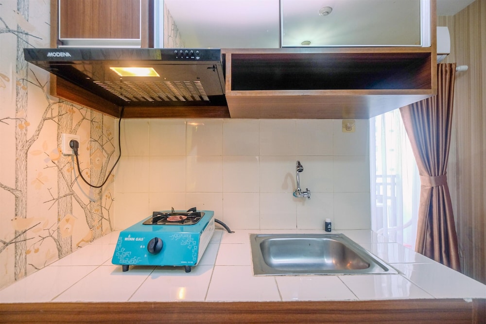 comfortable and tidy studio at cinere resort apartment