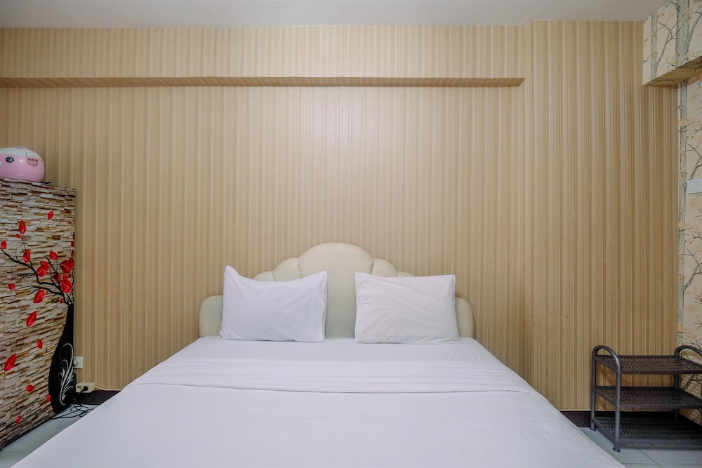 comfortable and tidy studio at cinere resort apartment