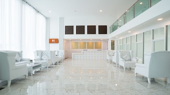 b2 phuket premier hotel