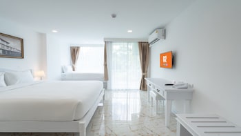 b2 phuket premier hotel