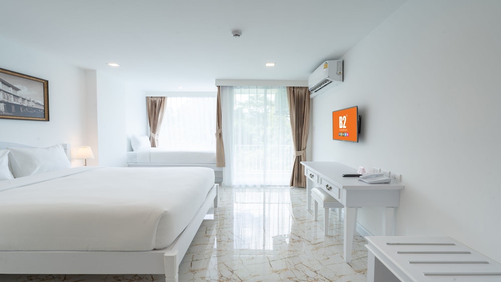b2 phuket premier hotel