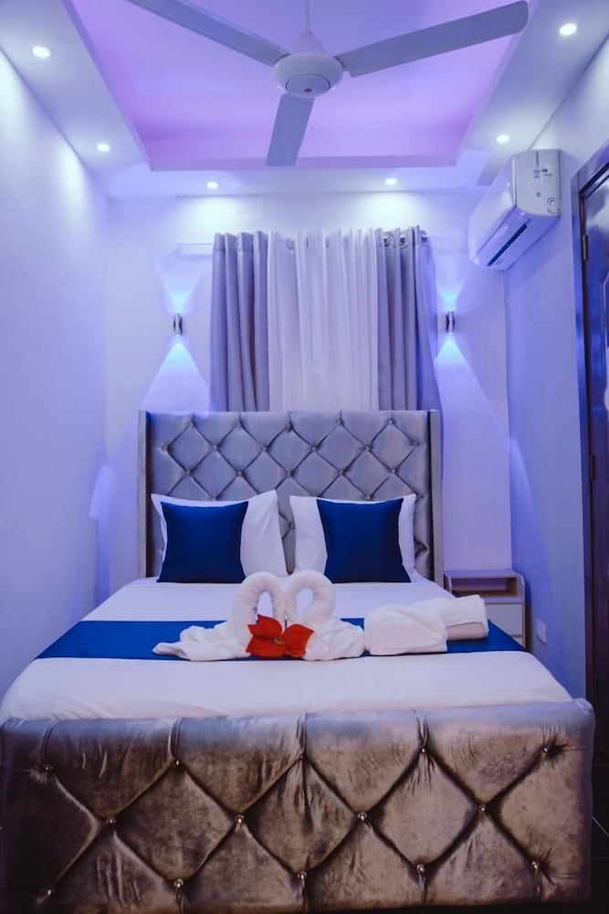 hotel el reloj
