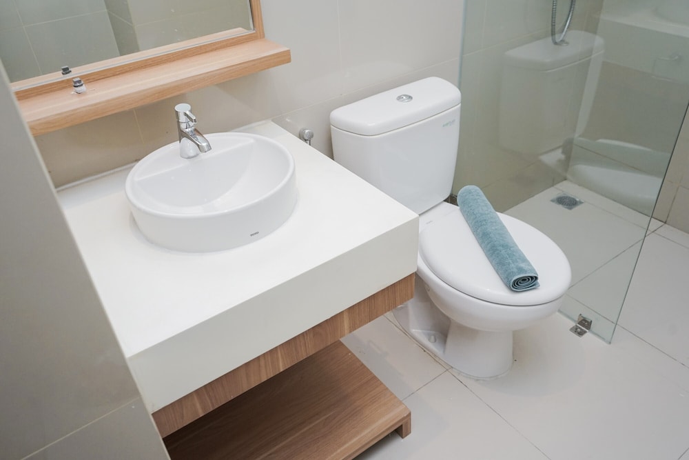 comfort and cozy 1br at tree park city bsd apartment