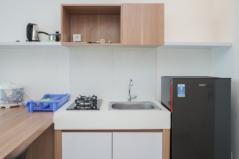 comfort and cozy 1br at tree park city bsd apartment