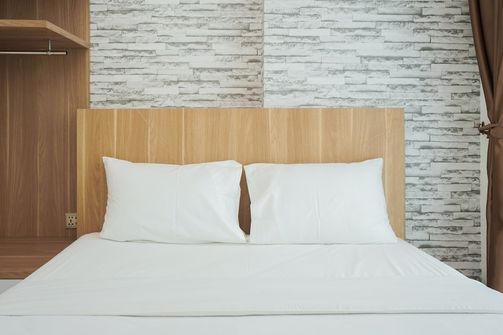 comfort and cozy 1br at tree park city bsd apartment