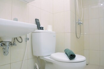 new furnished 2br springlake apartment