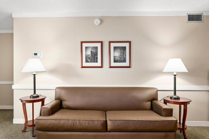 top floor deluxe suite bay view