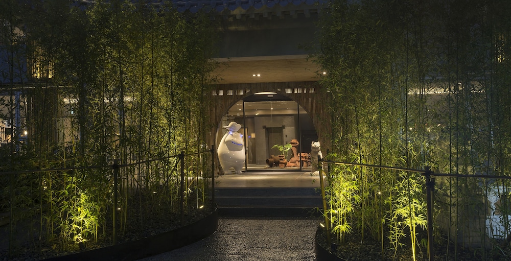 hotel day plus sun moon lake