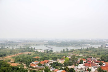 nice and comfort 2br apartment at meikarta