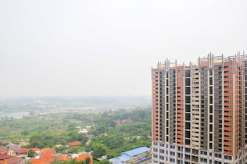 nice and comfort 2br apartment at meikarta