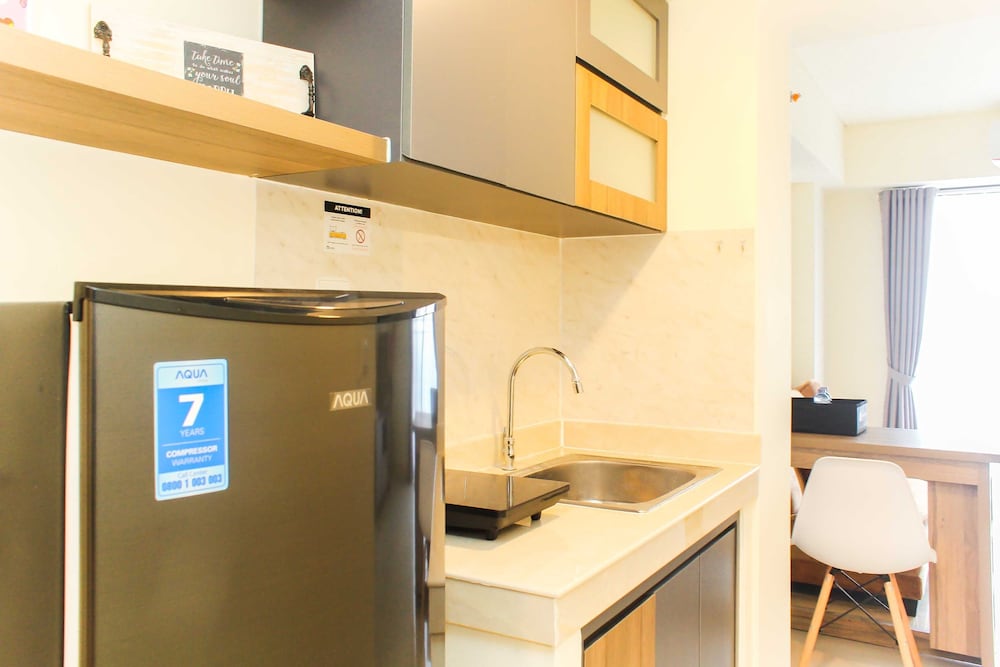 nice and comfort 2br apartment at meikarta