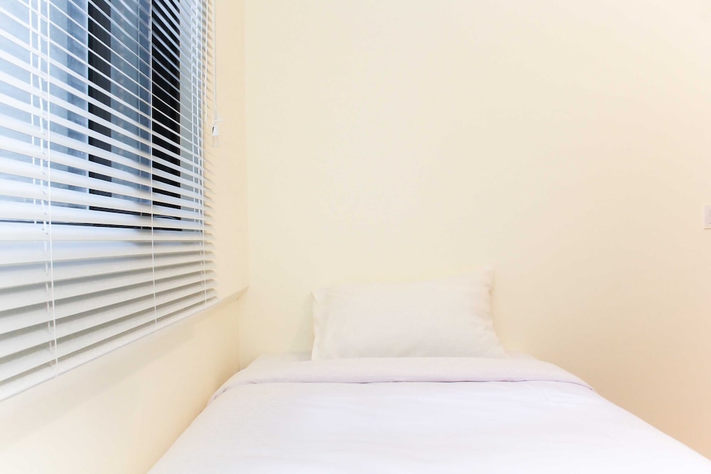 nice and comfort 2br apartment at meikarta