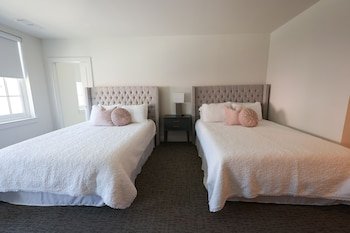 The Crazy Water Hotel,,2.5 star