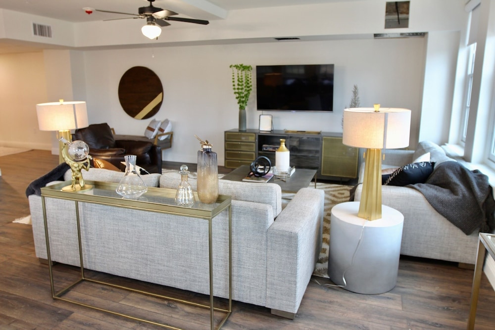 the crazy water hotel